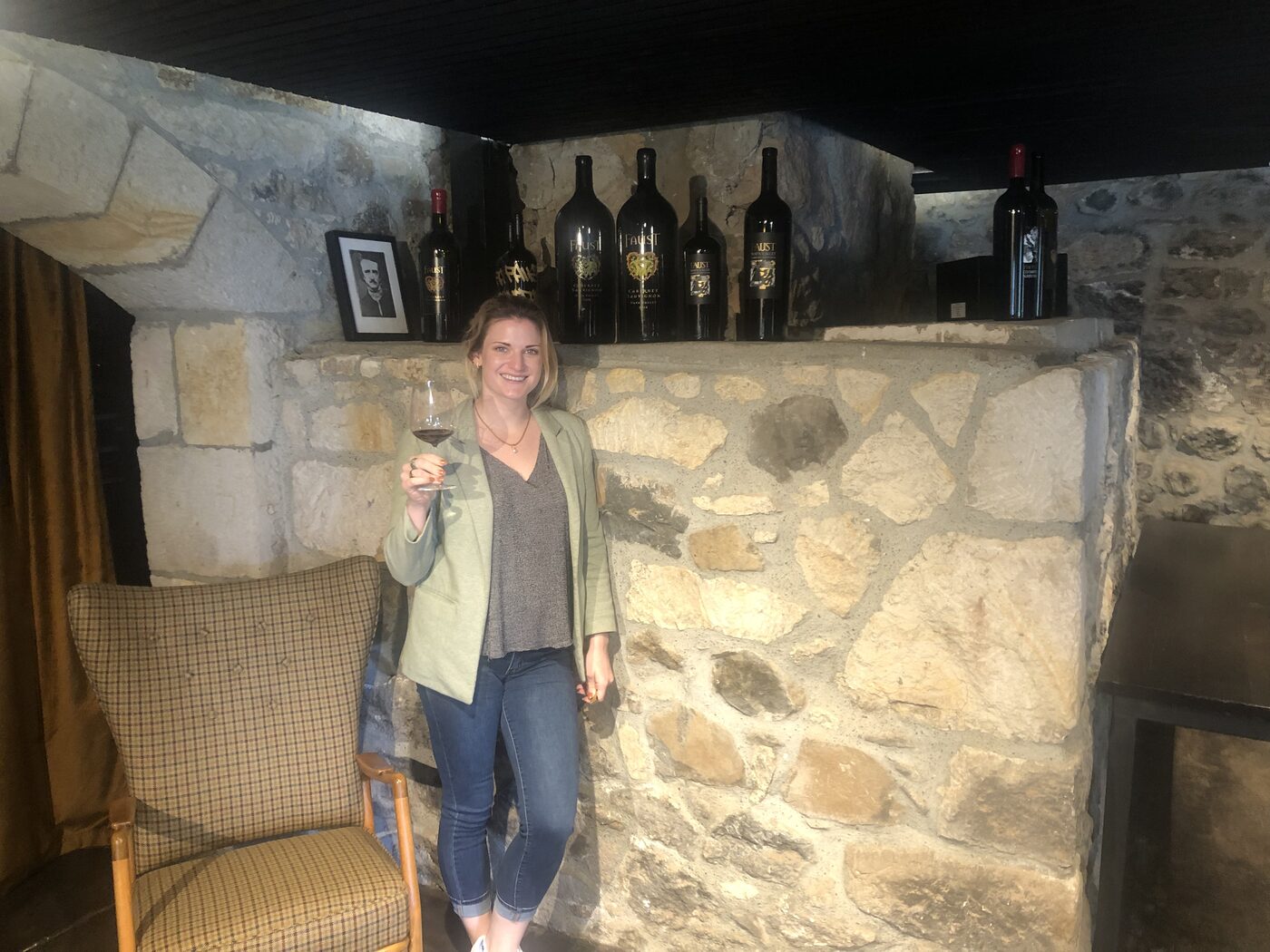 Kyli Lensing Wine & Co. moment 15