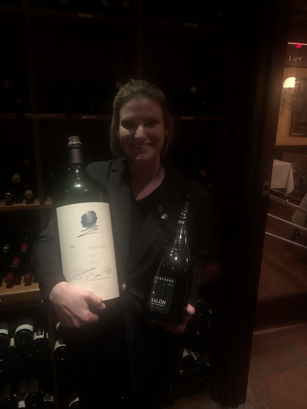 Kyli Lensing Wine & Co. moment 22