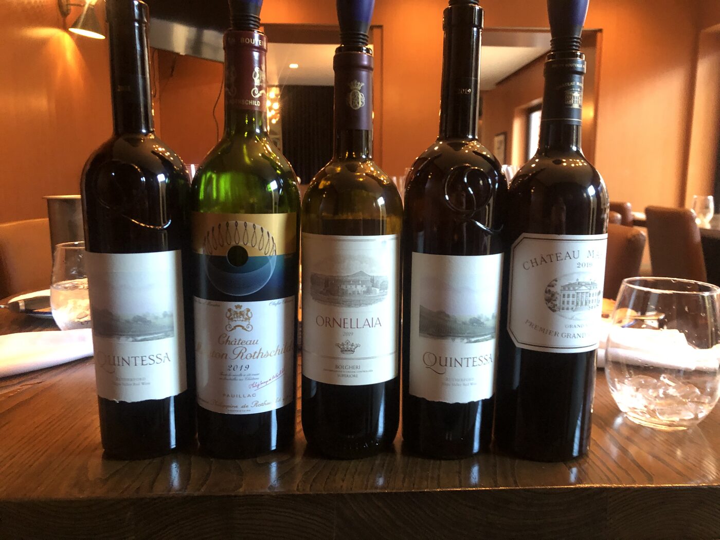 Kyli Lensing Wine & Co. moment 4