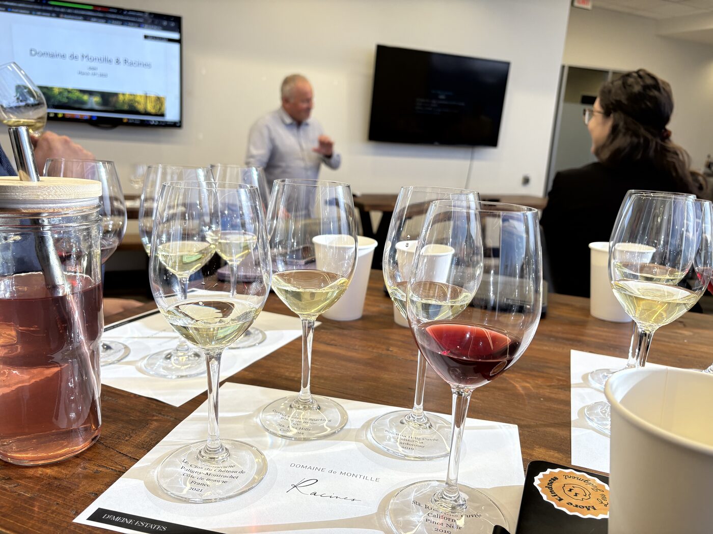 Kyli Lensing Wine & Co. moment 6